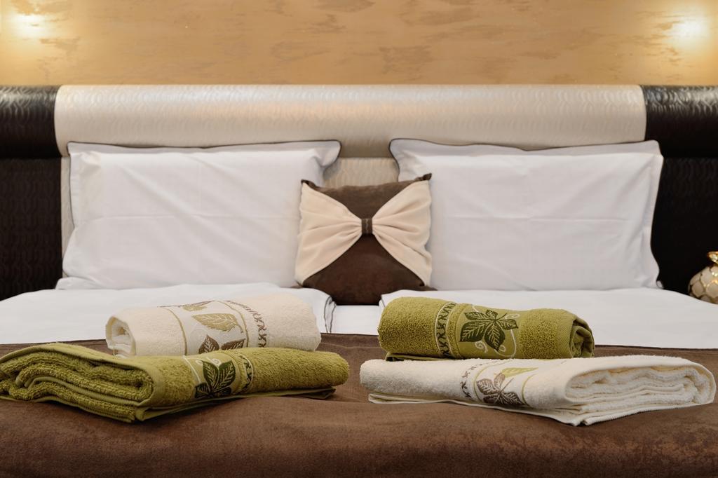 Apartments In Relax Complex Fantasy Hisarya Ngoại thất bức ảnh