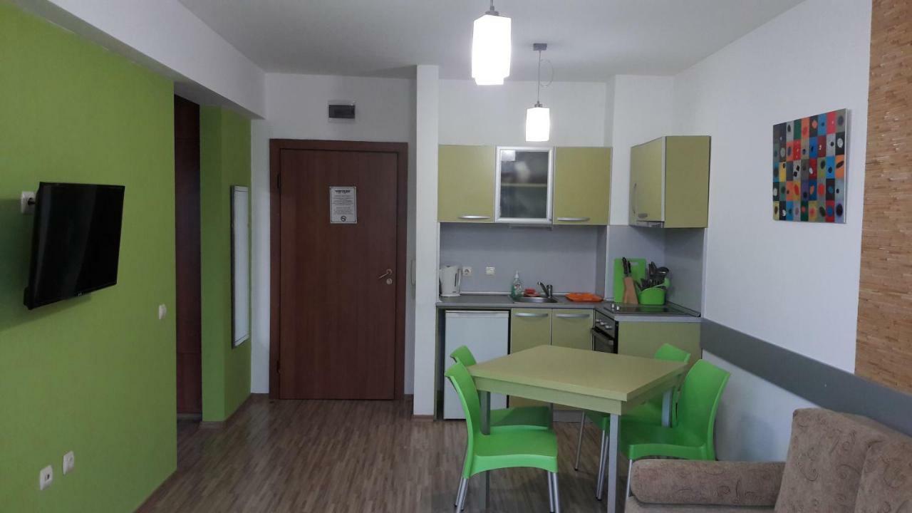 Apartments In Relax Complex Fantasy Hisarya Ngoại thất bức ảnh