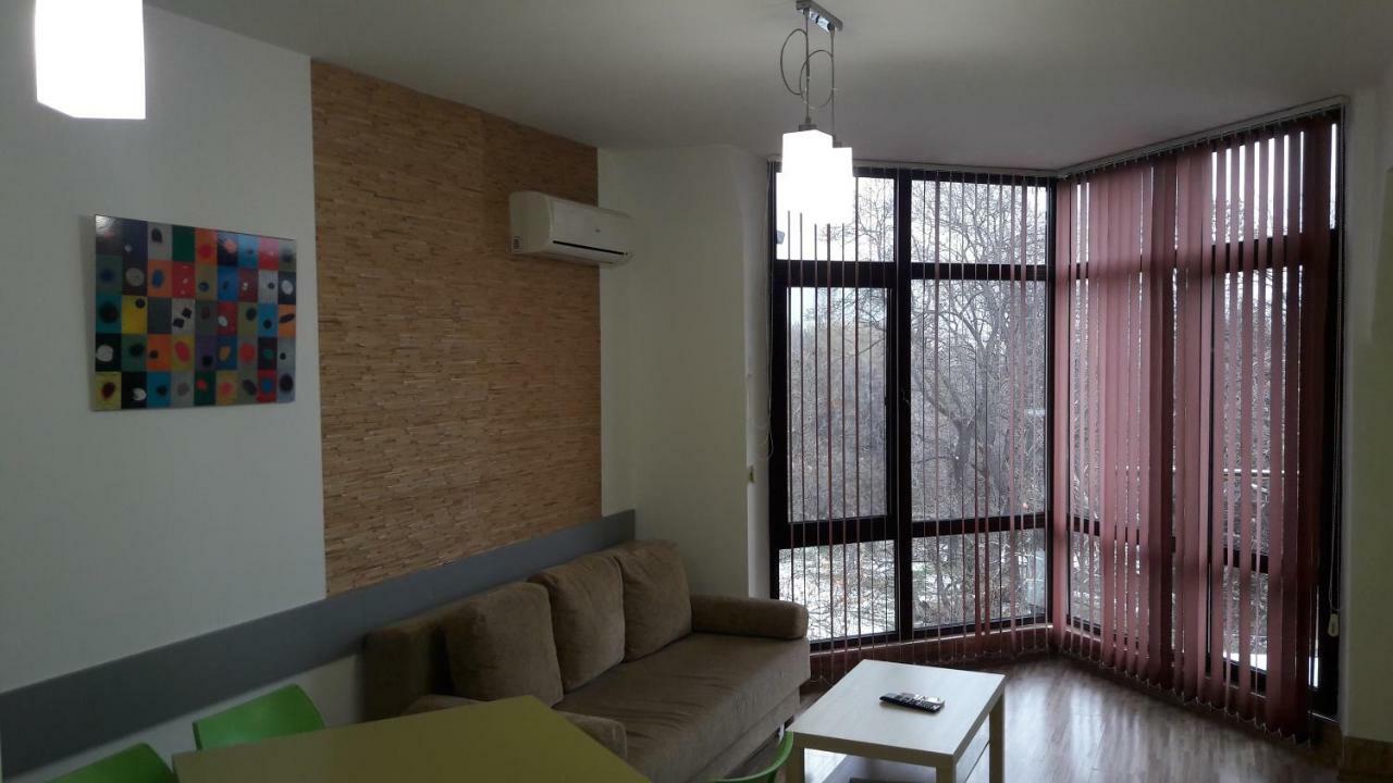 Apartments In Relax Complex Fantasy Hisarya Ngoại thất bức ảnh